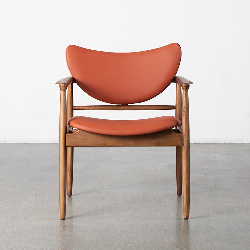 Welche Faktoren sollten bei der Auswahl von Esszimmerstühlen berücksichtigt werden?